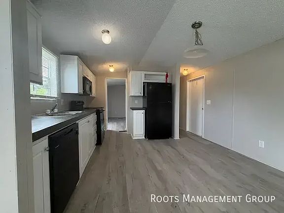 2nd image of 387 Webster Rd #163