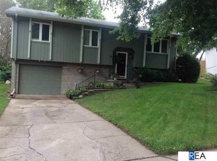 6621 S 137th Cir, Omaha, NE 68137