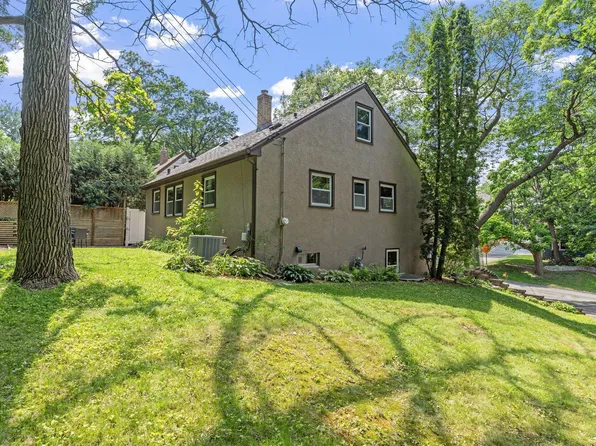 325 Stanley Ave, South Saint Paul, MN 55075