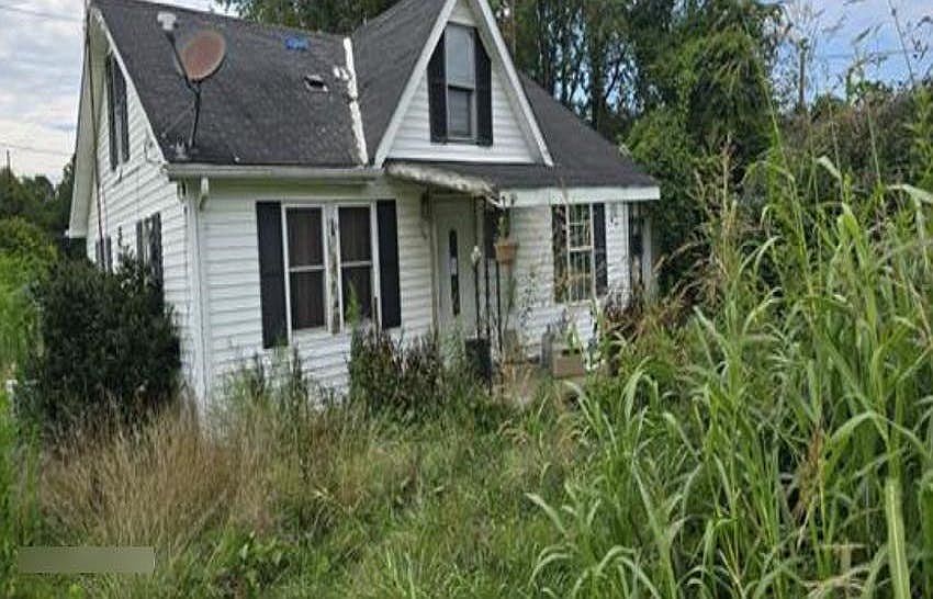 1st image of 139 Kentucky Dr
