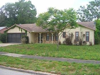 1st image of 920 Tall Pine Dr