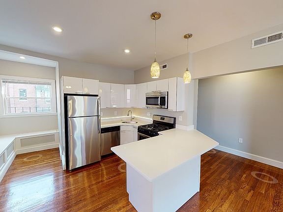 3rd image of 20 John F Kennedy St #13