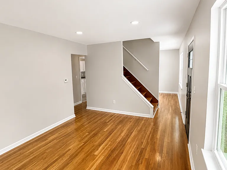 1246 Delno Ave — Photo 10