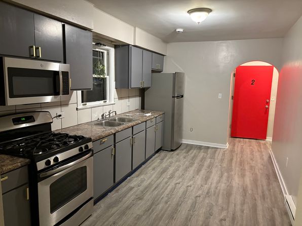 714 Helmholz Ave #2