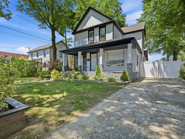 29 Elm Avenue, Hempstead, NY 11550