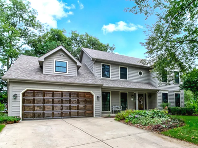 5643 Cascade Dr photo 1