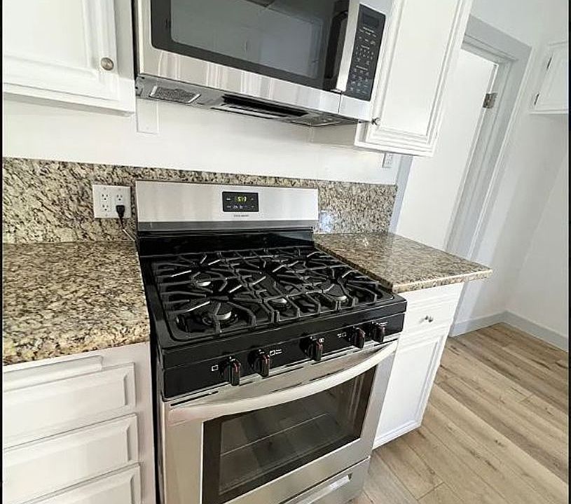 1st image of 4541 Prospect Ave #0