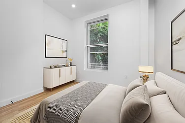 Rented by Manhattan Realty Group