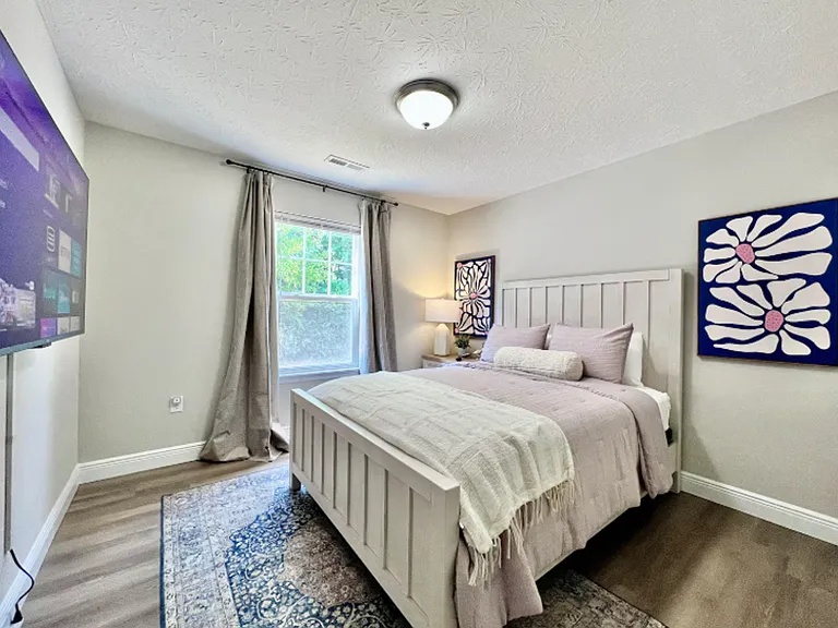 121 Southwind Blvd — Photo 6