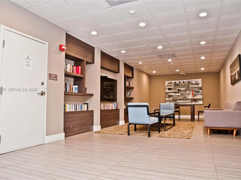3675 N Country Club Dr #1903 — Photo 41