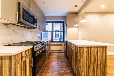 Rented by Guardian Realty Management Inc.