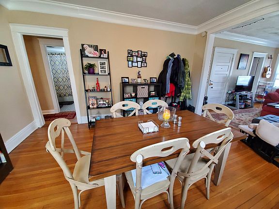 4th image of 709 S Scoville Ave #2
