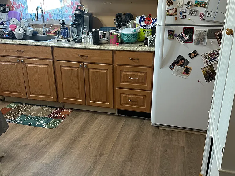 210 Carr Ave — Photo 5