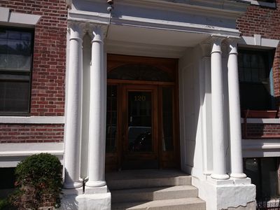 120 Sutherland Rd APT 10, Brighton, MA, 02135