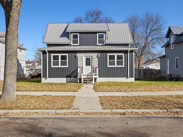 409 4th St W, Canby, MN 56220