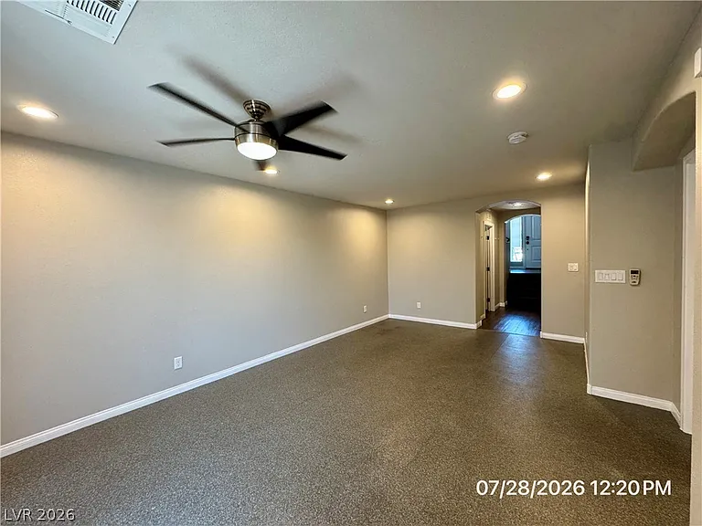 6049 Thistle Meadow Ave — Photo 40