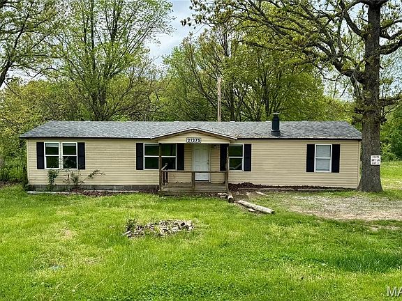 2nd image of 20017 Hartford Rd