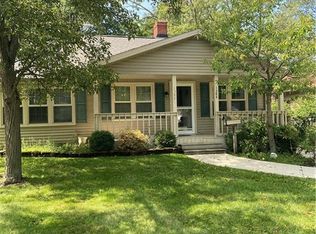 1384 Marview Dr, Westlake, OH