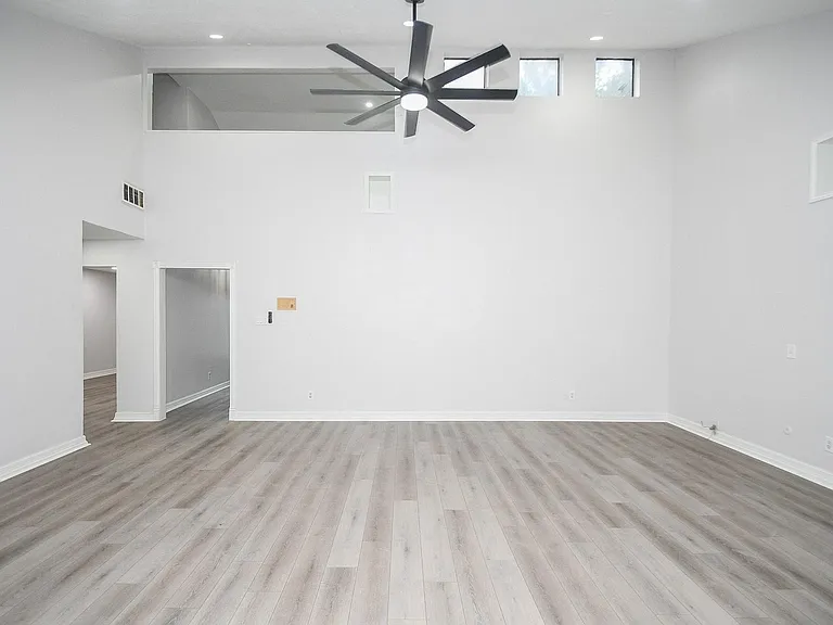 10903 Shawnbrook Dr — Photo 15