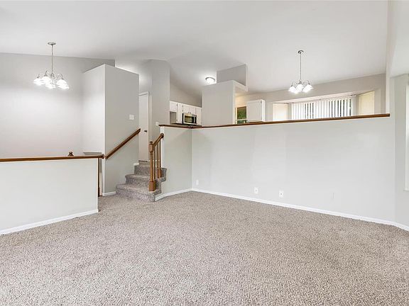 4th image of 14331 Jamestown Bay Dr
