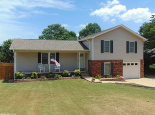 8 Cottage Ct, N Little Rock, AR 72118