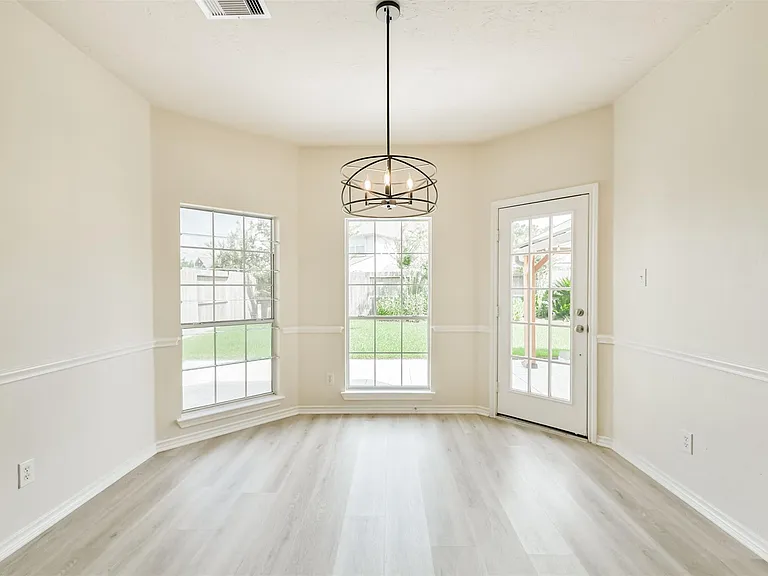 11918 Mariposa Canyon Dr — Photo 21