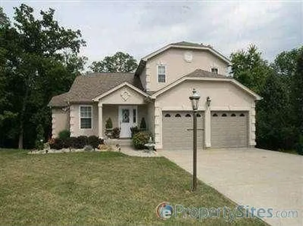 1458 Brookridge Circle Dr, Lawrenceburg, IN 47025