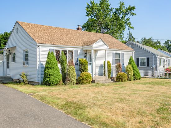 153 Shadycrest Drive, East Hartford, CT 06118