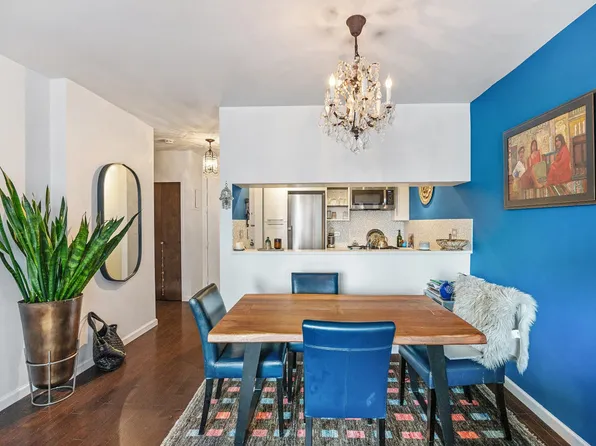 157 East 32nd Street image 4 of 13