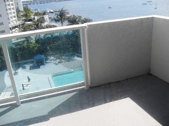 3rd image of 1200 West Ave APT 728