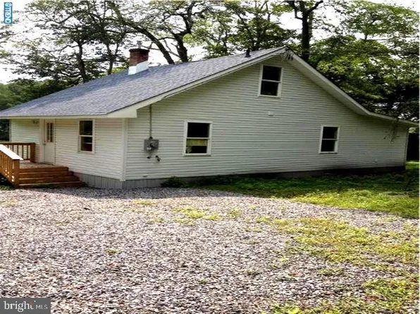 7 Crocus St, Browns Mills, NJ 08015