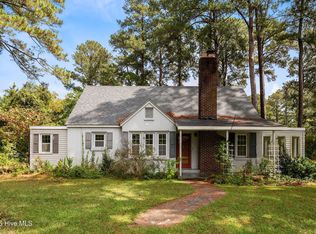 440 8th St, Aurora, NC 27806