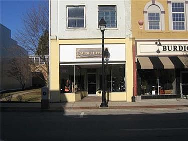 2nd image of 157 S Broad St