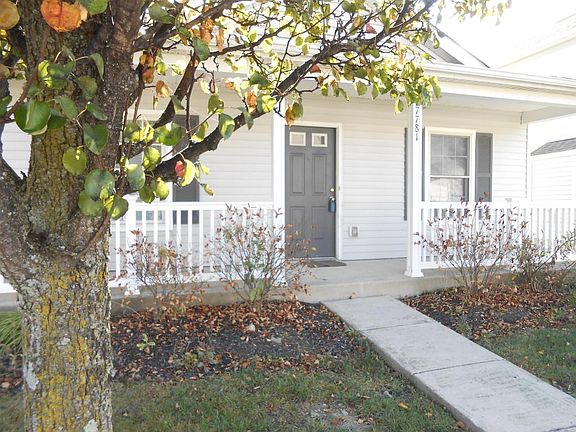 3rd image of 7781 Lupine Dr