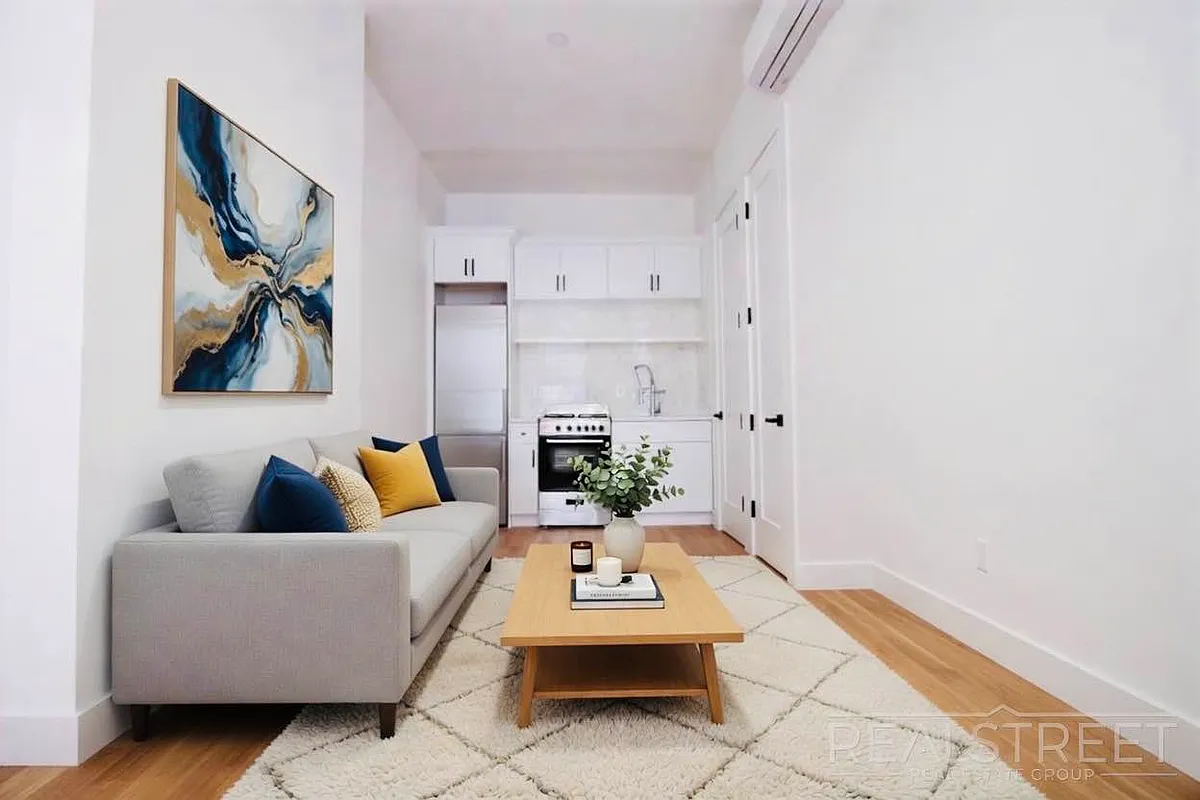 Building Photo - 37 Linden St #2F