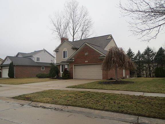 2nd image of 1727 Northbrook Ct #3