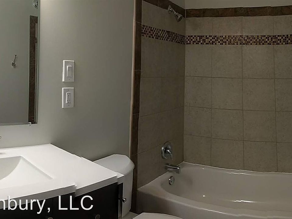 1st image of 927 E 800 S APT 14