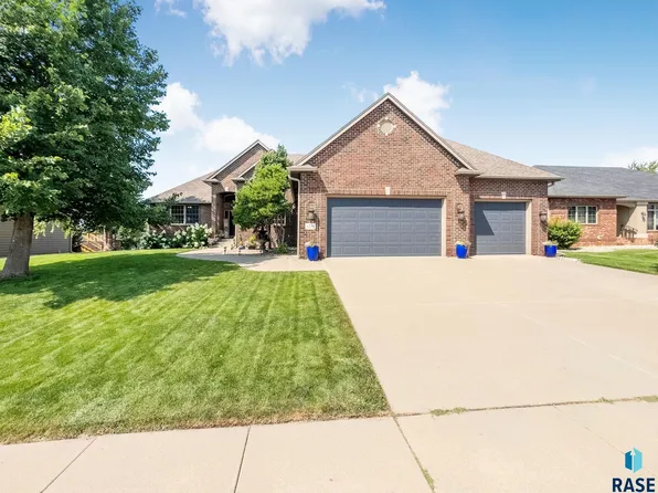 6229 S Tomar Rd, Sioux Falls, SD 57108