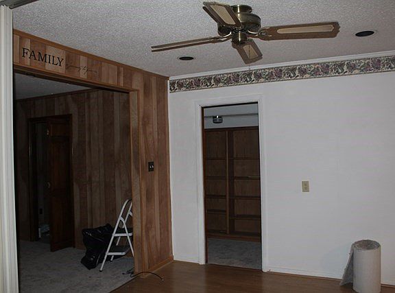 4th image of 3207 Bellaire Dr