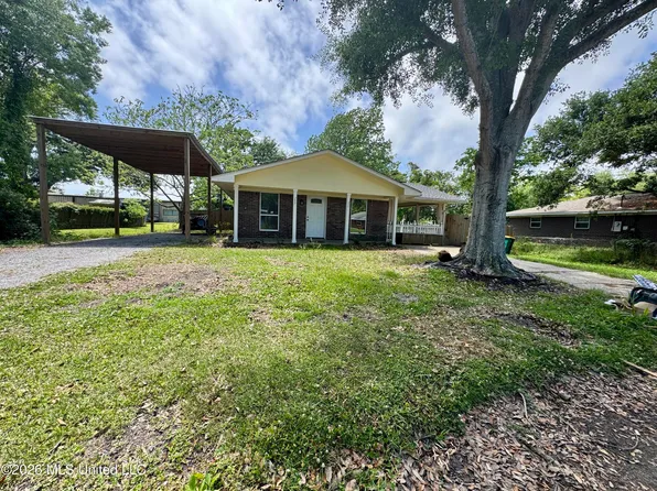 118 Lassere Cir, Long Beach, MS 39560