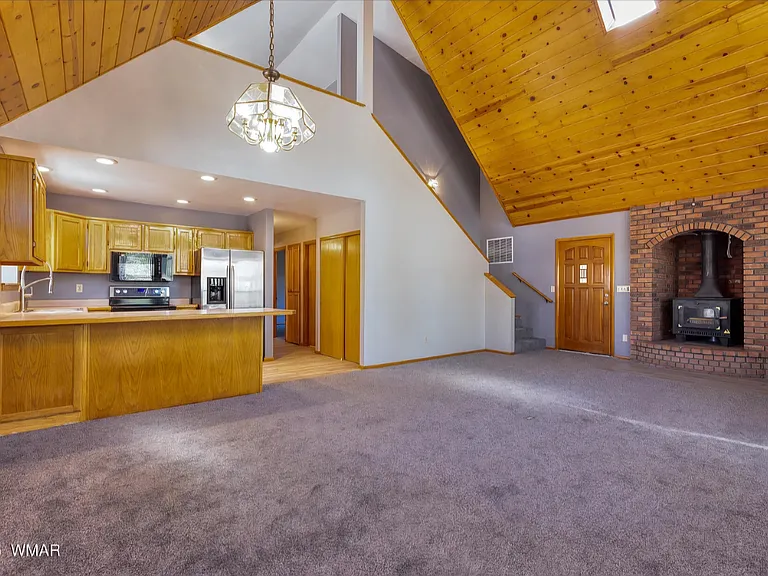 960 Cooper Ln — Photo 5