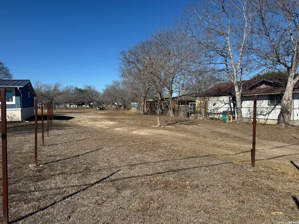 831 W Villaret LOT E, San Antonio, TX 78224