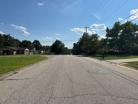 4th image of 359 Summer Hill Rd