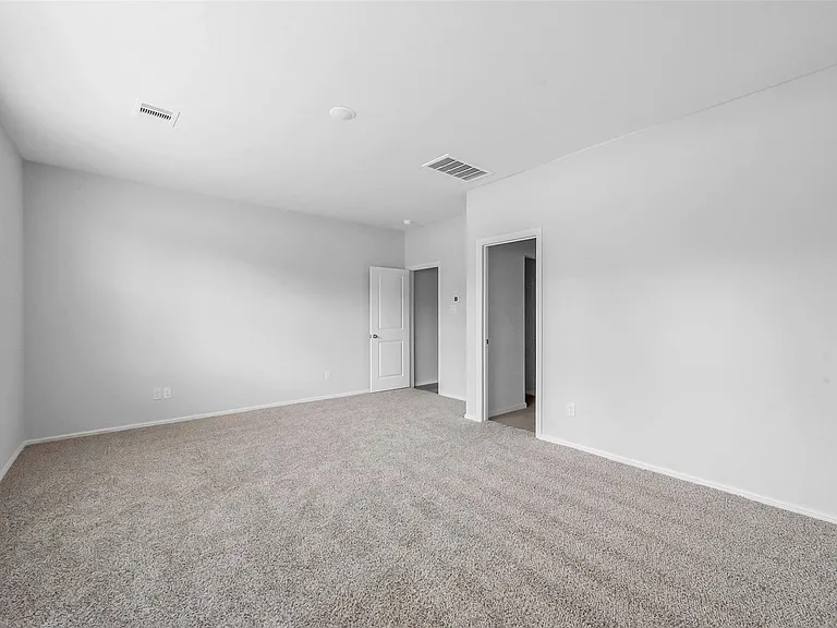 1120 Novelle Bend Dr — Photo 15