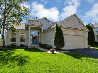 2917 Coastal Dr, Aurora, IL 60503