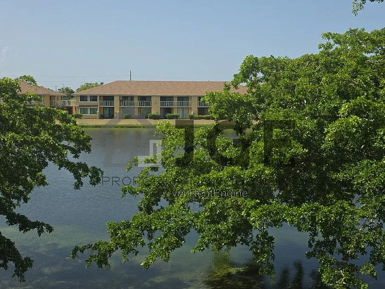 475 NW 210th St #204 — Photo 3