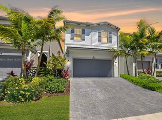 4932 NW 48th Ter, Tamarac, FL 33319