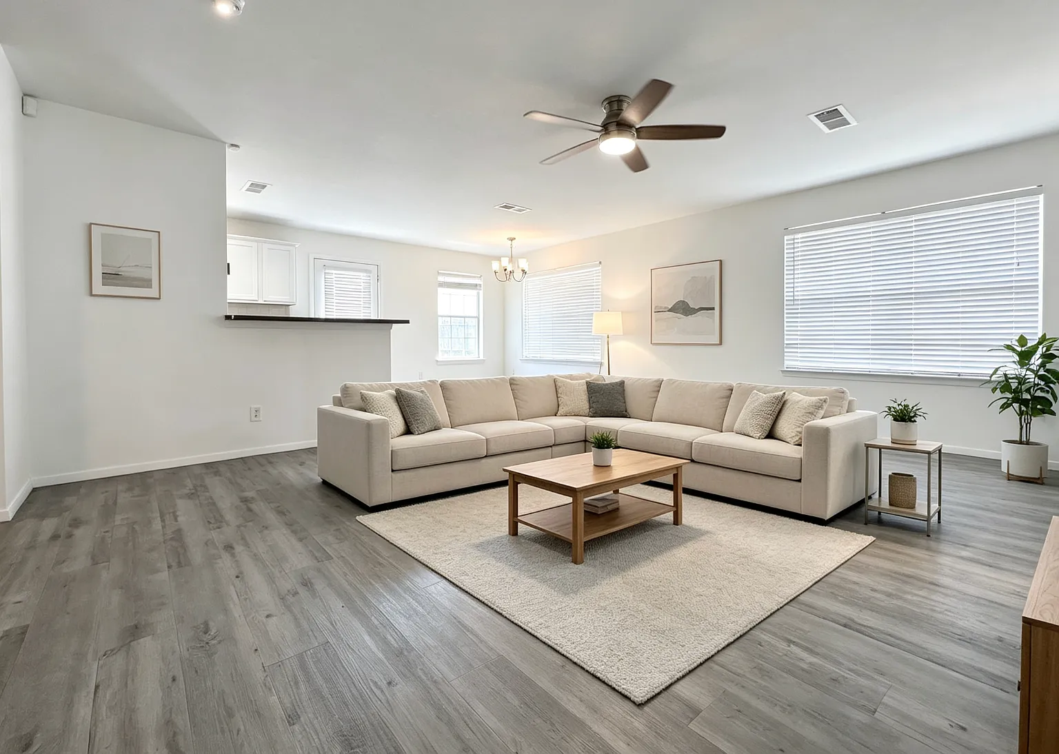 3 bed, 1364 sqft, $1,890 — Photo 3