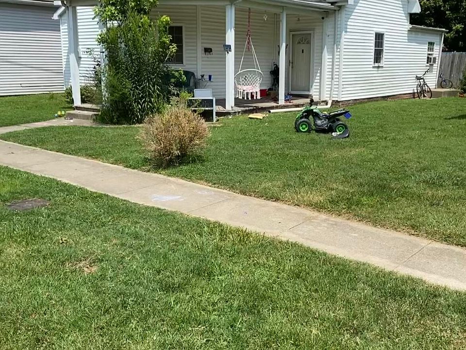 2nd image of 805 6th St