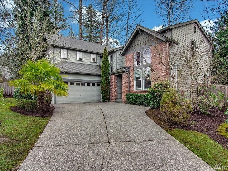 1st image of 16393 SE Cougar Mountain Way